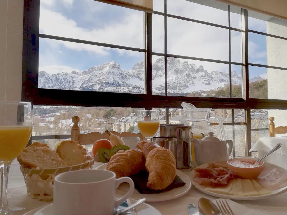 Hotel Mariana تراماكاستيّا دي تينا المظهر الخارجي الصورة