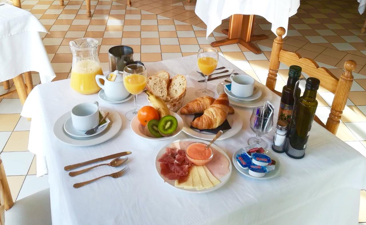 Hotel Mariana تراماكاستيّا دي تينا المظهر الخارجي الصورة